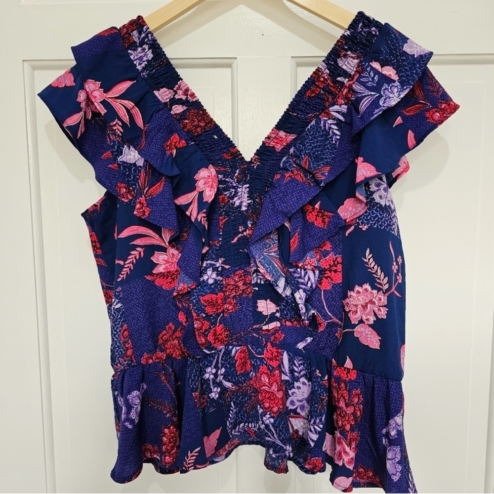 Sofia Jeans by Sofia Vergara Smocked Ruffle Short Sleeve Top Size L - Picture 13 of 16